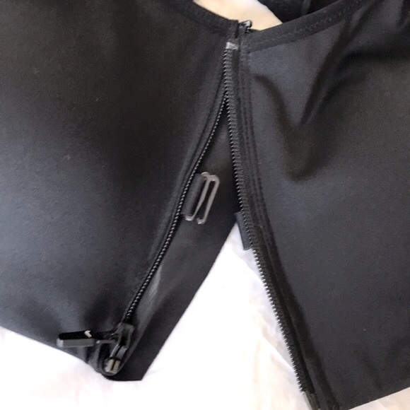 LIKE NEW / WORN ONCE • Nike High Impact Dri-Fit Racerback Sports Bra • Large 💚 - Picture 6 of 10